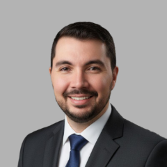 Dr. Adauto Lino